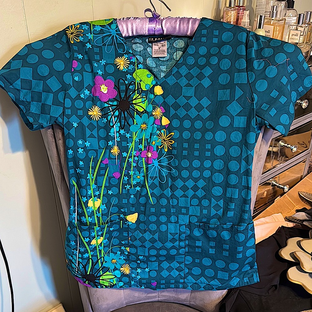 Colorful teal Blue scrub Top, gently used.